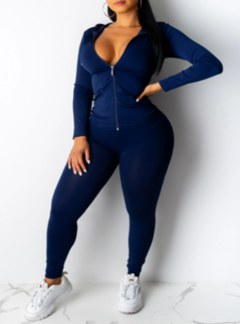 At Chic Vein, our Blu Dream Two Piece Legging Set includes a hoodie jacket with a zipper and matching seamless leggings. This set come in "One Size Only" Fits most from Small to Large body types.